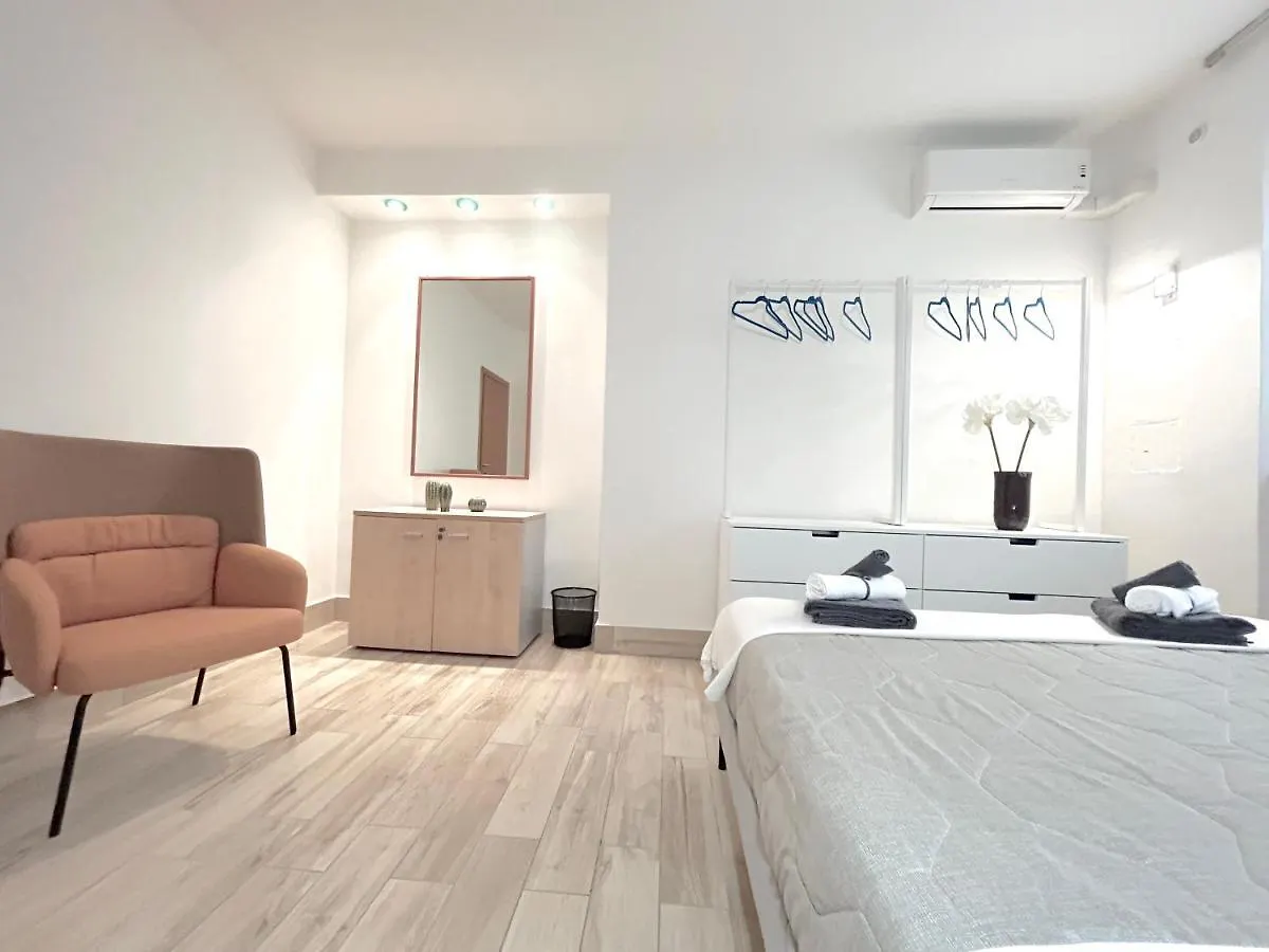 Apartment Holly Sweet Home Rome Italy